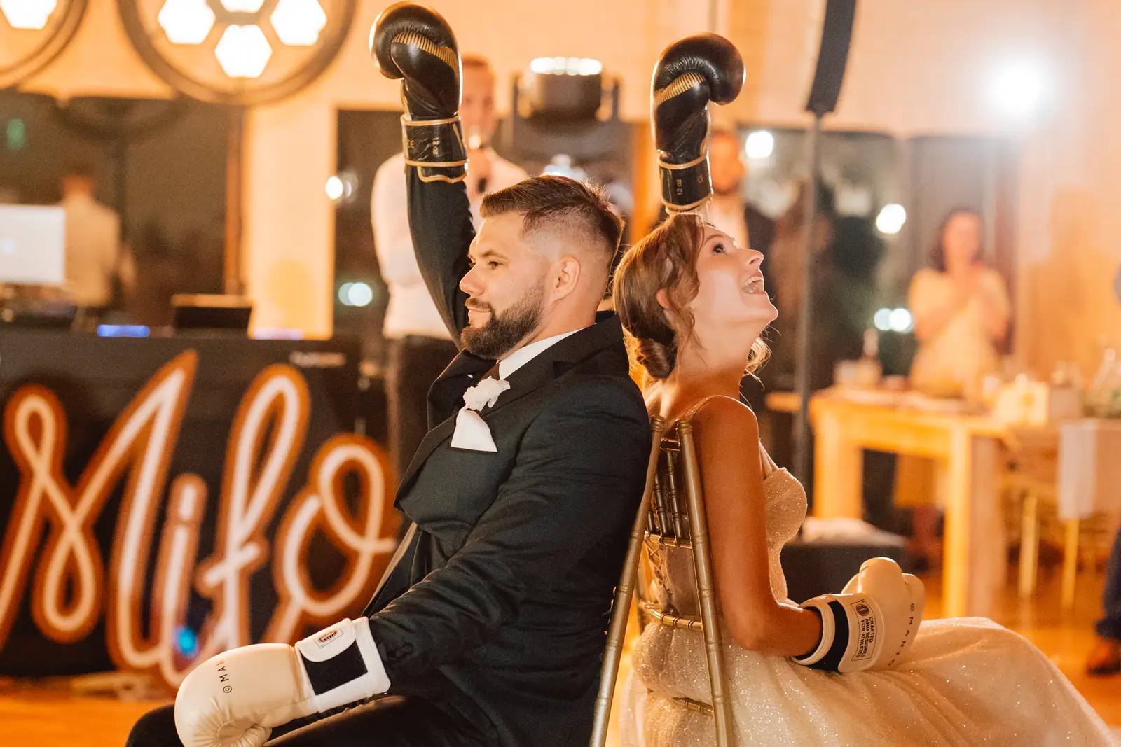 Fotograf na wesele — zabawa z rękawicami bokserskimi