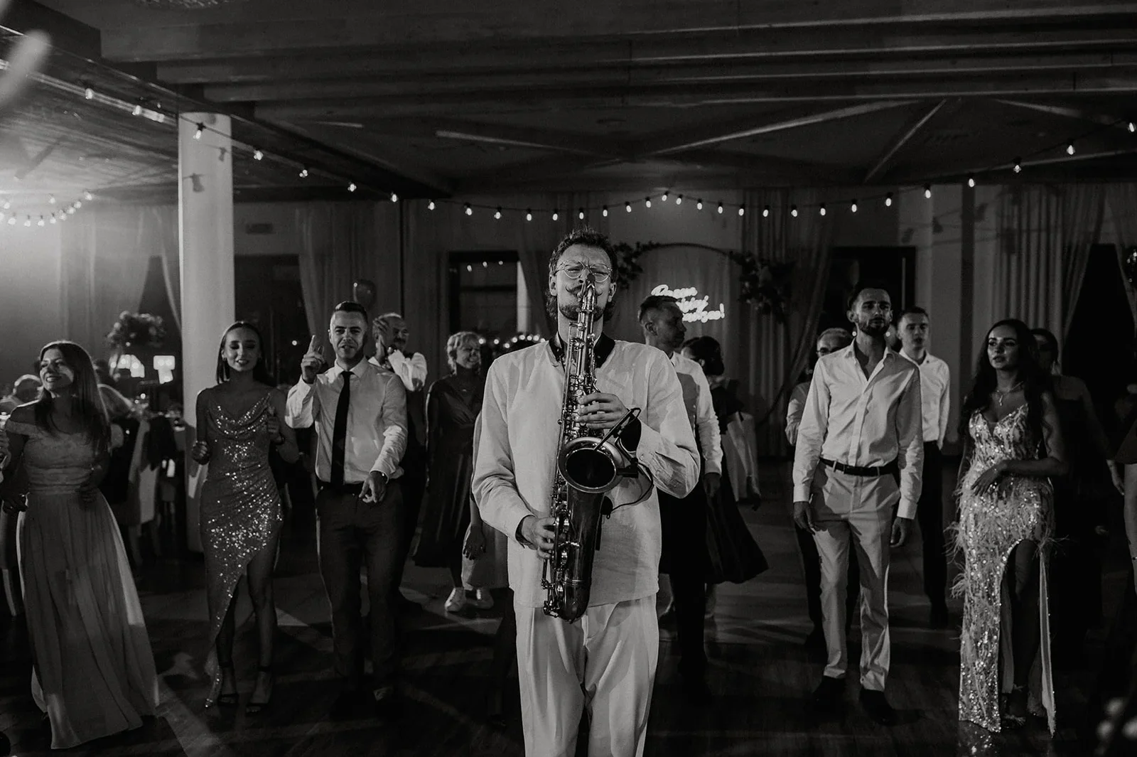 Saksofonista na wesele